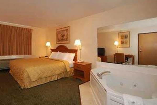 Oak Hill Inn & Suites Canton Ngoại thất bức ảnh